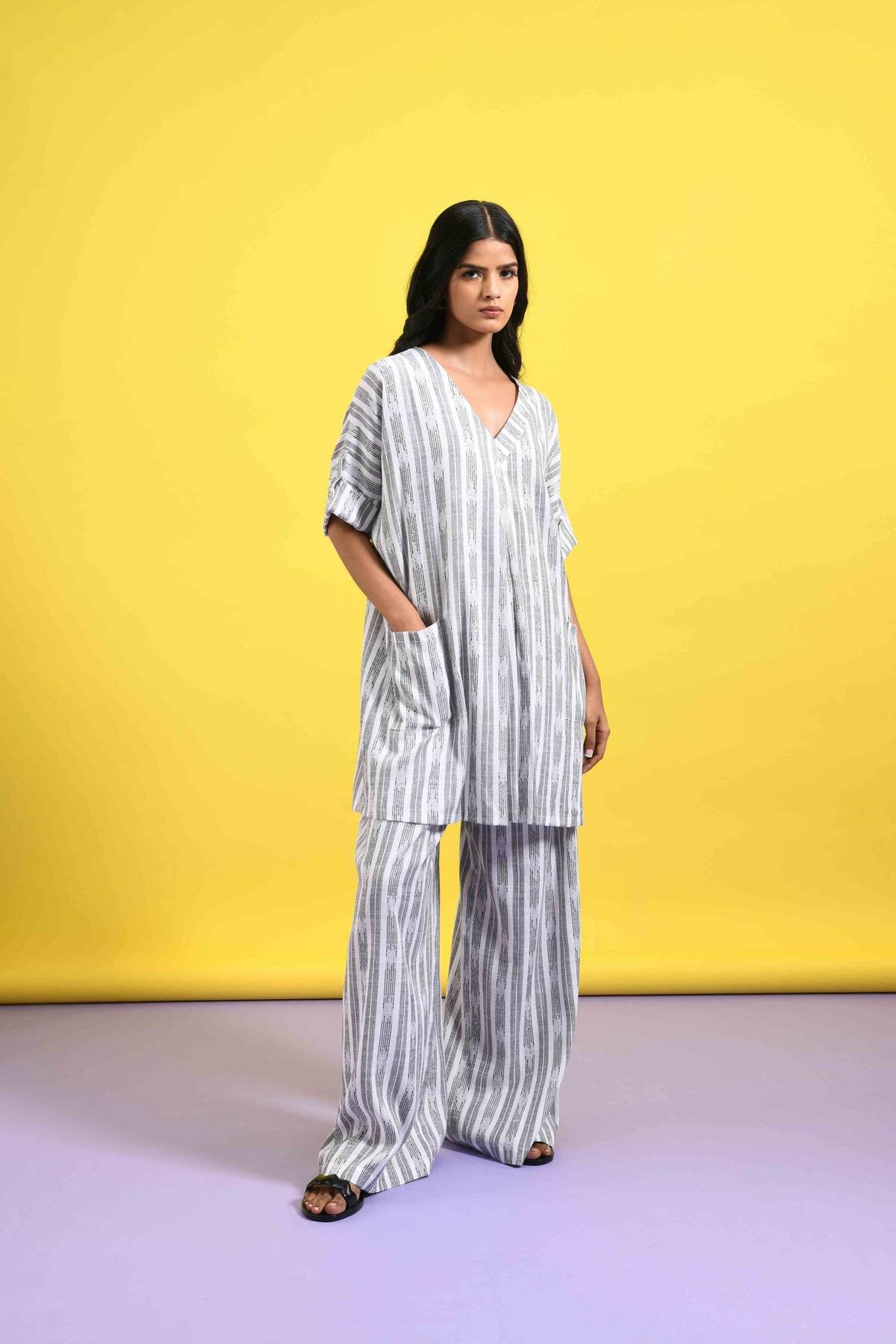 Black and White Textured Stripes Co-ord Set with Vneck Top and Wide Leg Pant