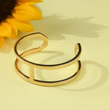 Statement Gold Cuff